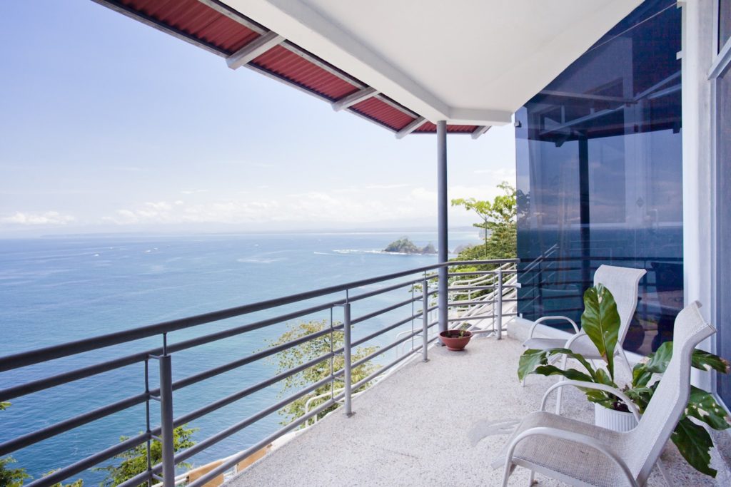 luxury country homes for sale