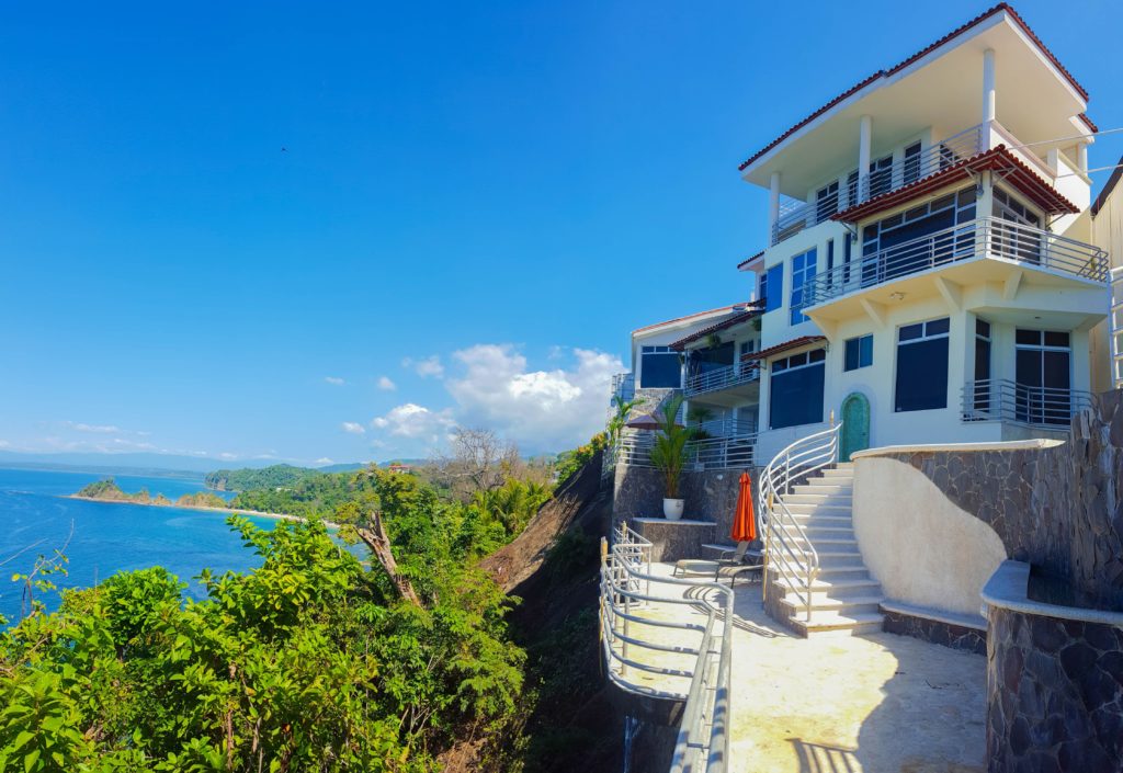 luxury beachfront homes for sale in costa rica